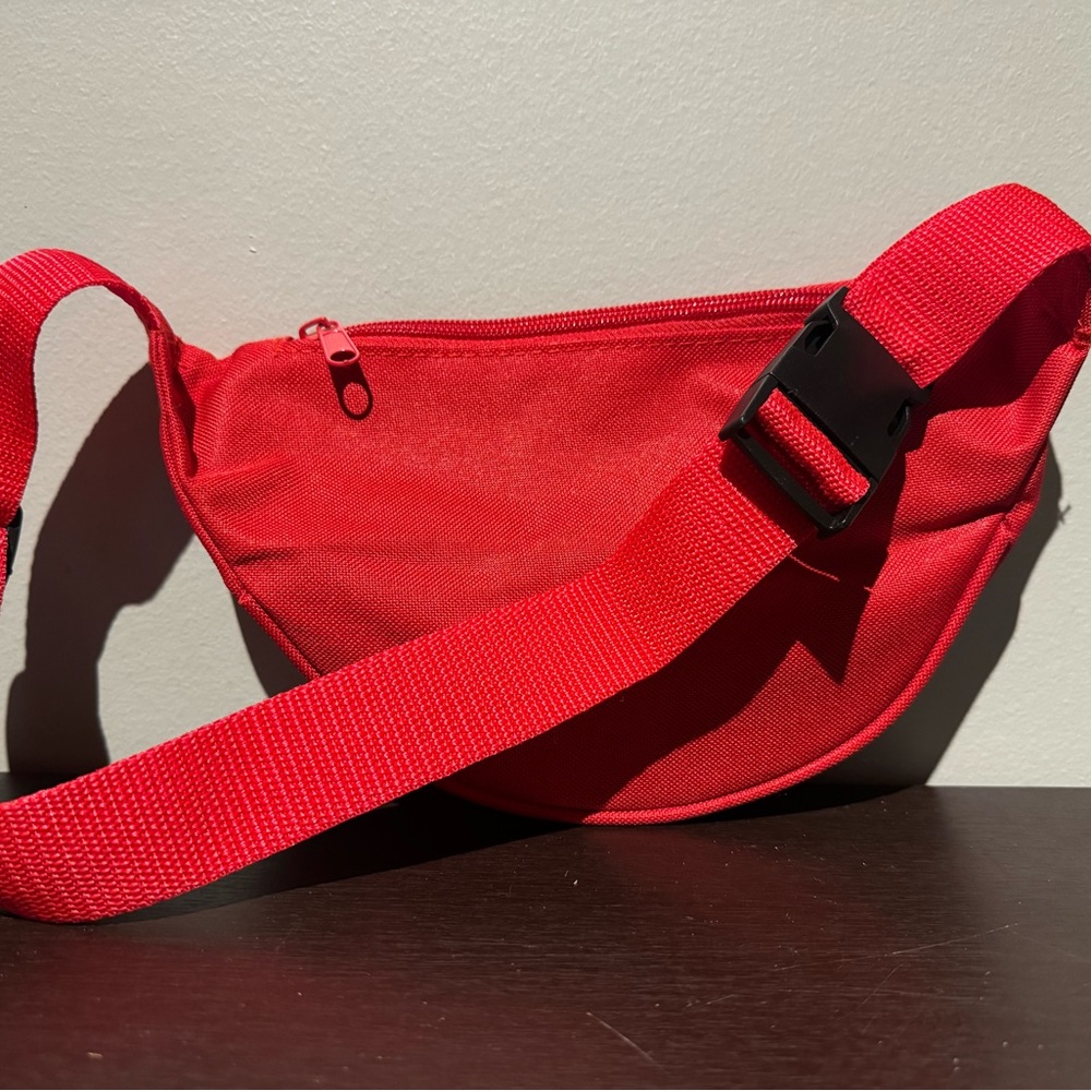 Nintendo Switch Red Fanny Pack Adjustable Waist (Together Tour Promotional) - Picture 4 of 4